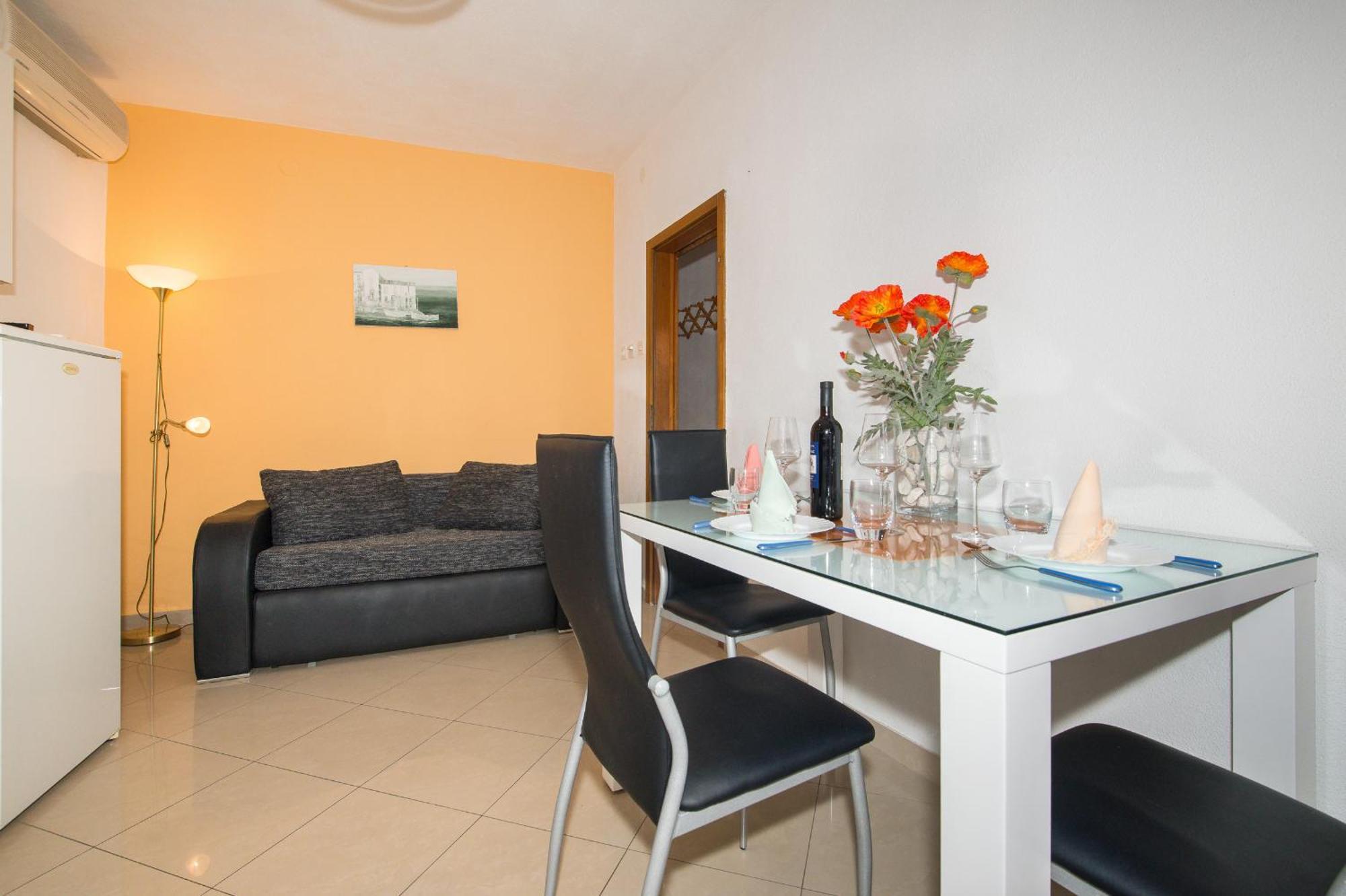 Apartments Marieta Makarska Quarto foto
