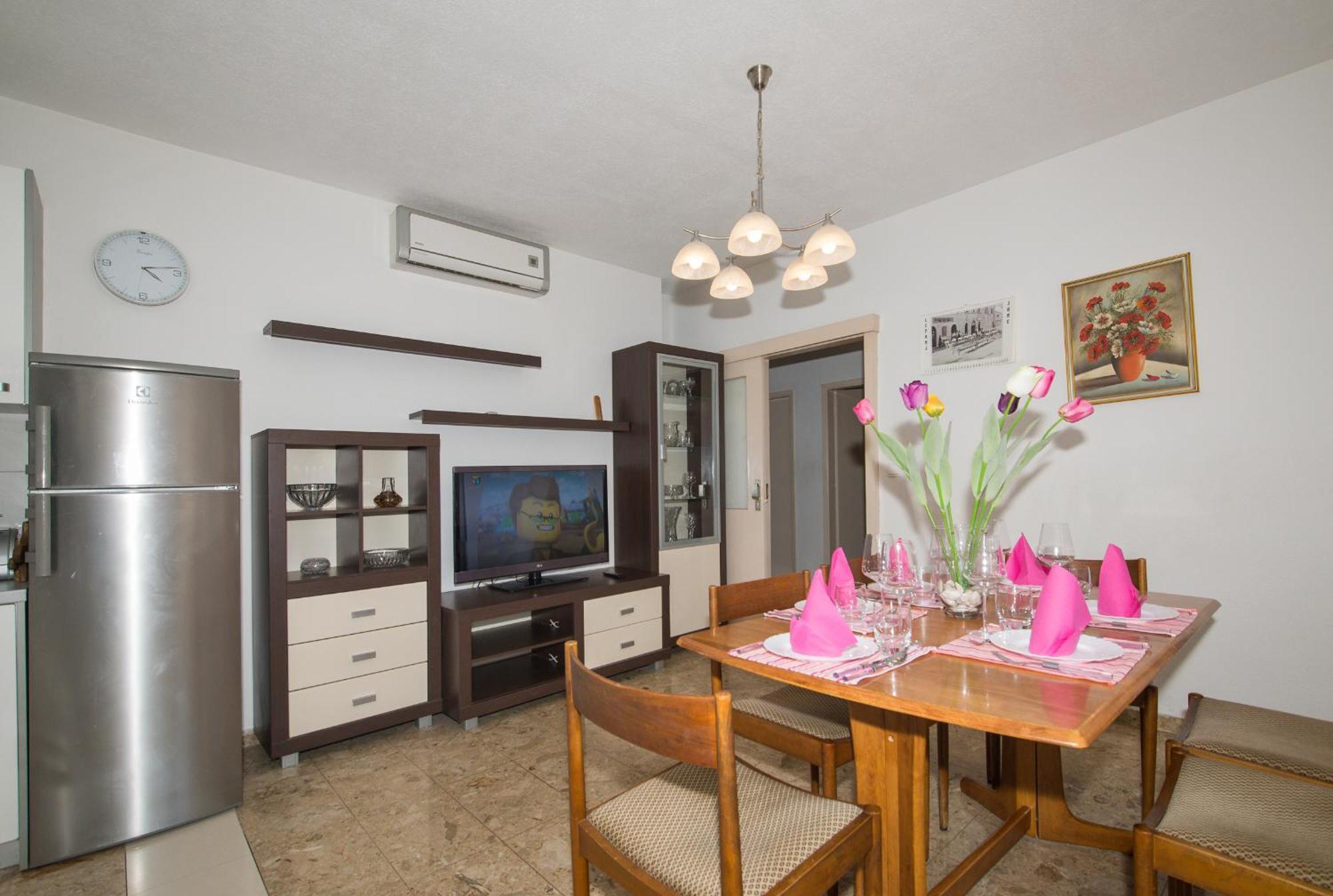 Apartments Marieta Makarska Quarto foto
