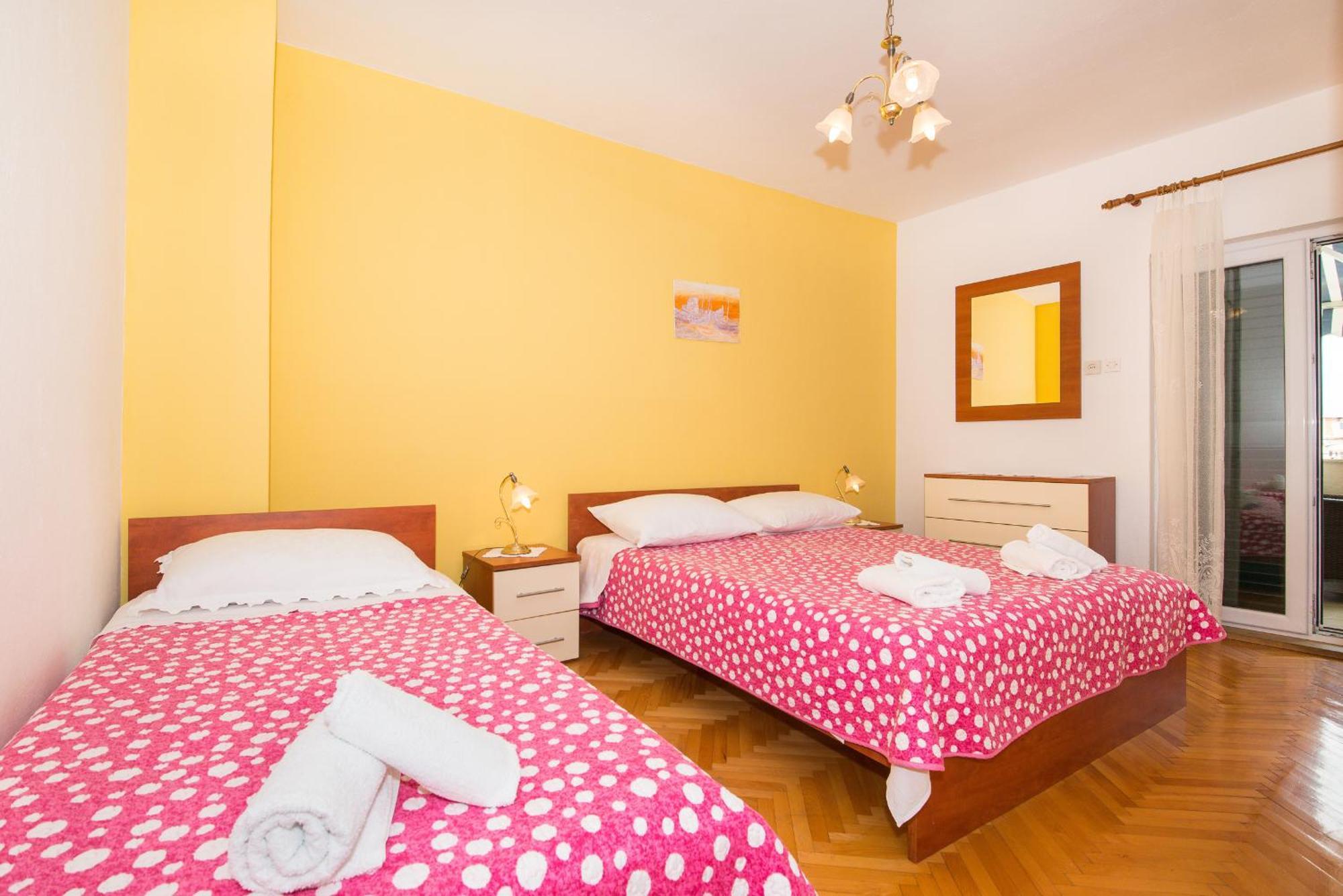 Apartments Marieta Makarska Quarto foto