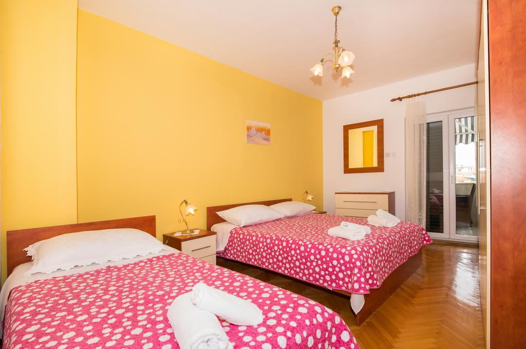 Apartments Marieta Makarska Exterior foto