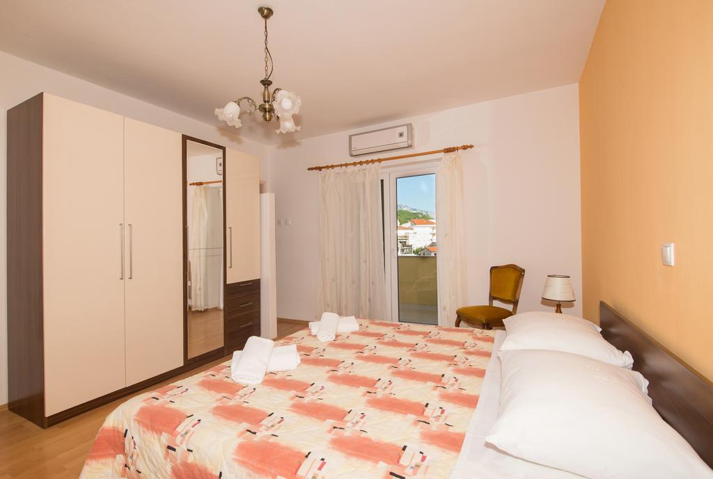 Apartments Marieta Makarska Quarto foto